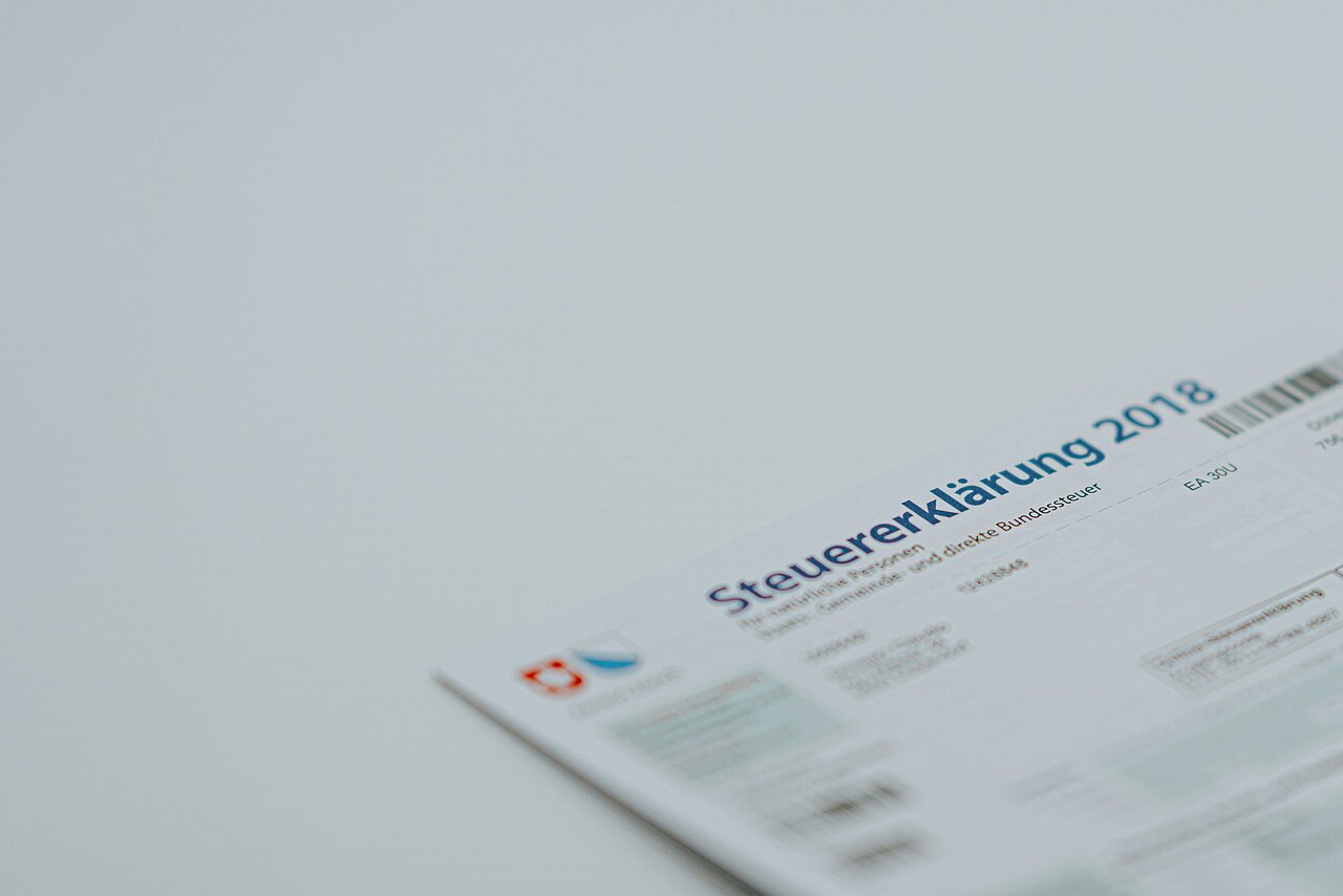 dekoratives Bild zur Kategorie "Steuern und Abgaben für Mitarbeiter"