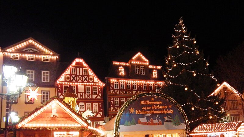 Bespielbild aus den Vorjahren des Herborner Weihnachtsmarktplatzes