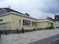 Bild: Bürgerhaus Merkenbach Außenansicht Eingangsbereich