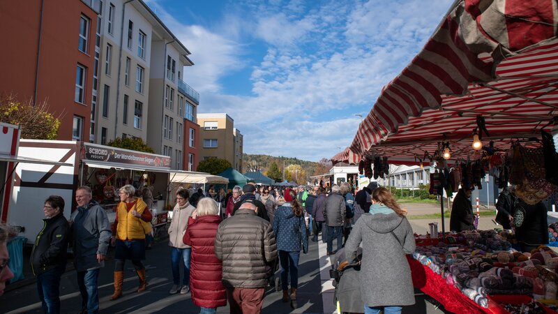 Archivbild Martinimarkt, Stände des Krammarktes