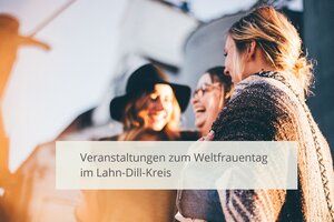 Menschen unterhalten sich